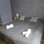 Zimmervermietung Schöne Gasse 6 *