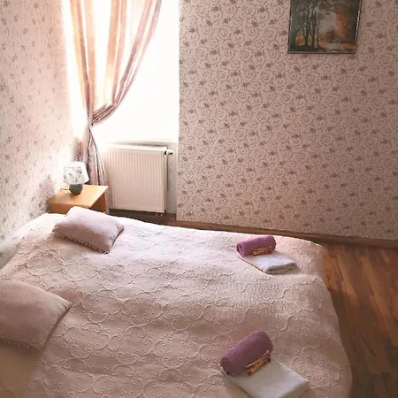 Quarto em Acomodações Particulares Zimmervermietung Schoene Gasse 6