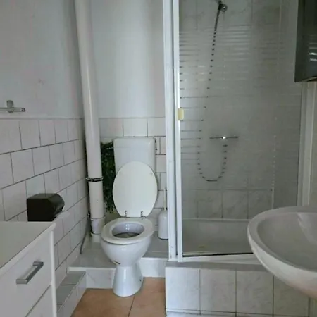 Quarto em Acomodações Particulares Zimmervermietung Schoene Gasse 6 *