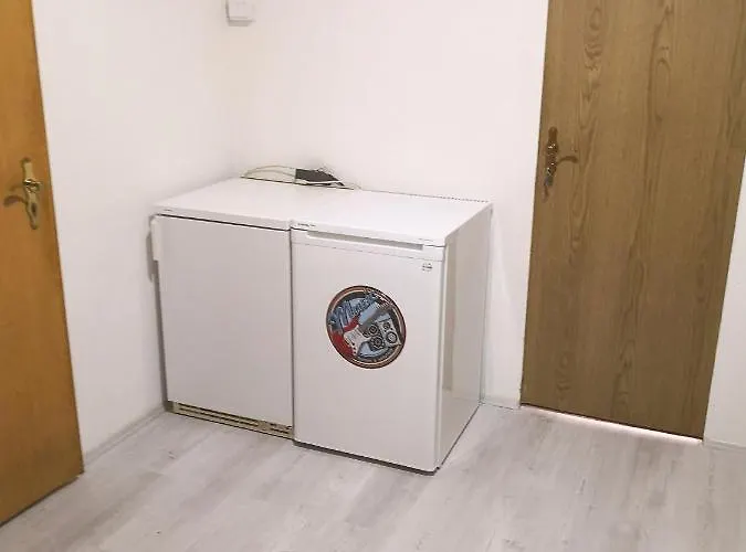 Zimmervermietung Schoene Gasse 6 Alloggio in famiglia *